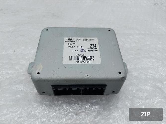 Модуль ETACS/BCM 95710-3B200
