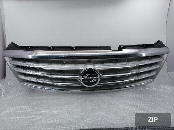 KG Mobility Rexton 2014 — решетка радиатора 79461 08D00