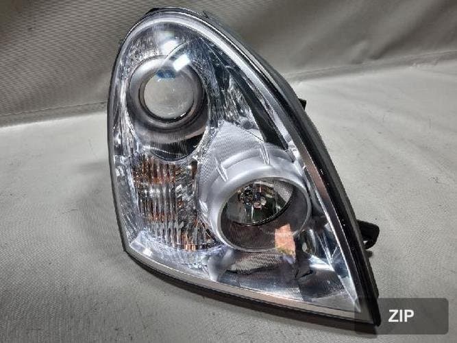 KG Mobility Rexton 2012 — фара головного света правая