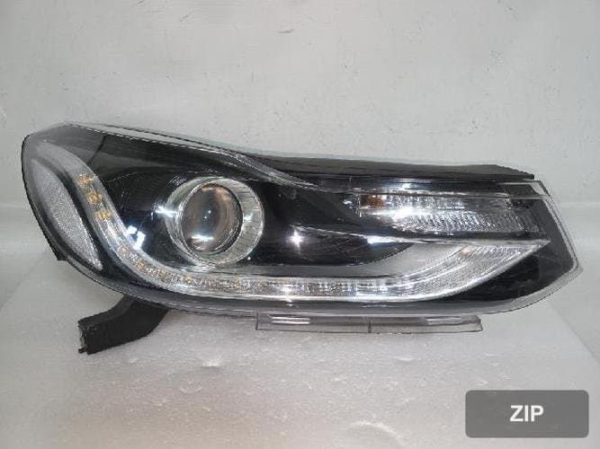 GM Daewoo Trax 2018 — фара правая 42649630