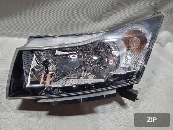 GM Daewoo Cruze 2012 — фара передняя левая