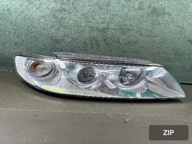 Hyundai Grandeur 2009 — фара передняя правая