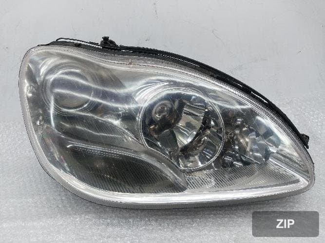 Mercedes-Benz S-Class W220 2003 — фара правая HID