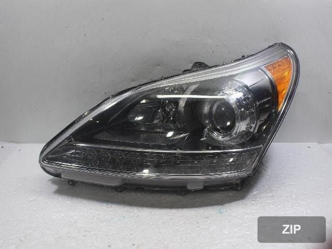 Hyundai Equus 2010 — фара головного света левая HID
