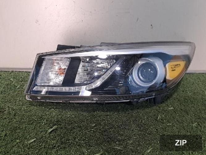 Kia Carnival 2017 — фара передняя левая HID