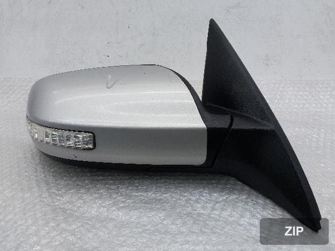 Nissan Altima 2010 — боковое зеркало правое 96301 ZN73B