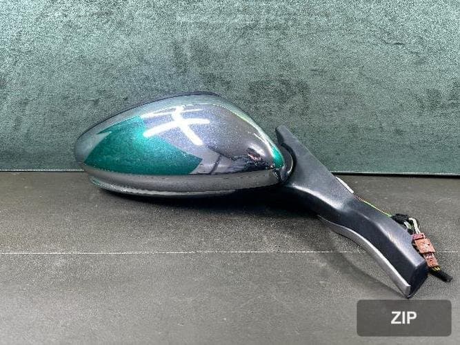 Peugeot 2008 2015 — зеркало боковое правое