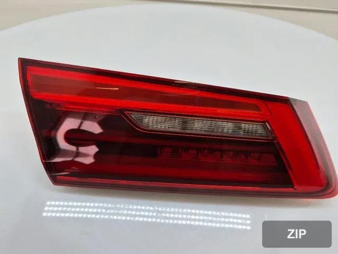 BMW 5 Series 2021 — задний фонарь левый (внутренний) 6321737646413