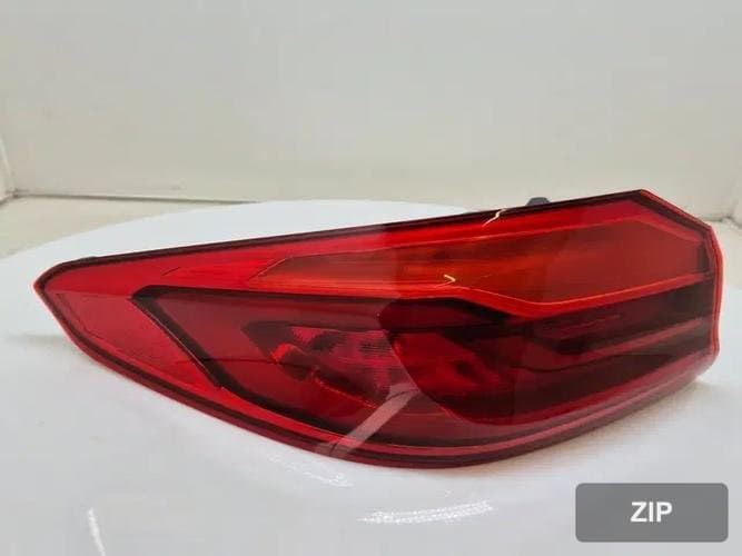 BMW 5 Series 2021 — фонарь задний левый (наружный) 6321737647413