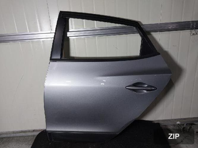 Hyundai Tucson 2012 — дверь задняя левая (водителя)
