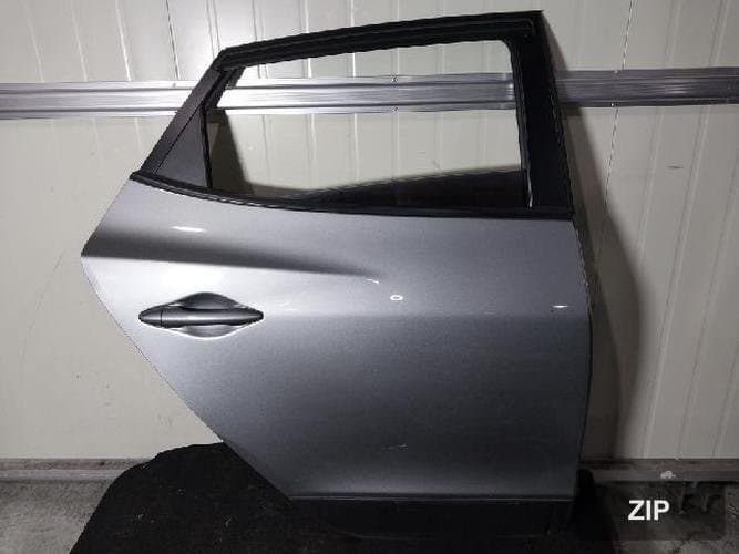 Hyundai Tucson 2012 — дверь задняя правая