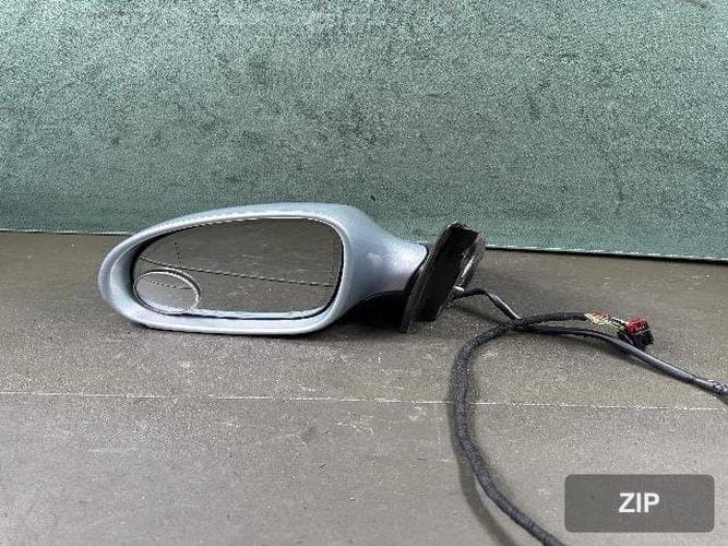 Volkswagen Passat 2009 — боковое зеркало левое 492127