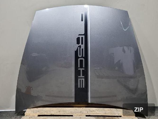 Porsche Cayenne 2007 — капот