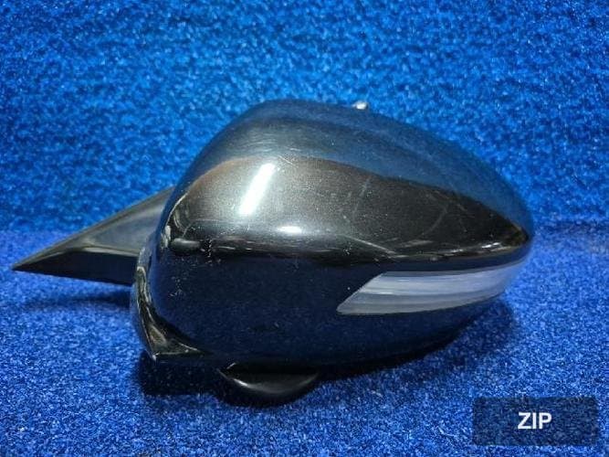 Hyundai Genesis 2010 — боковое зеркало левое 876103M060AF