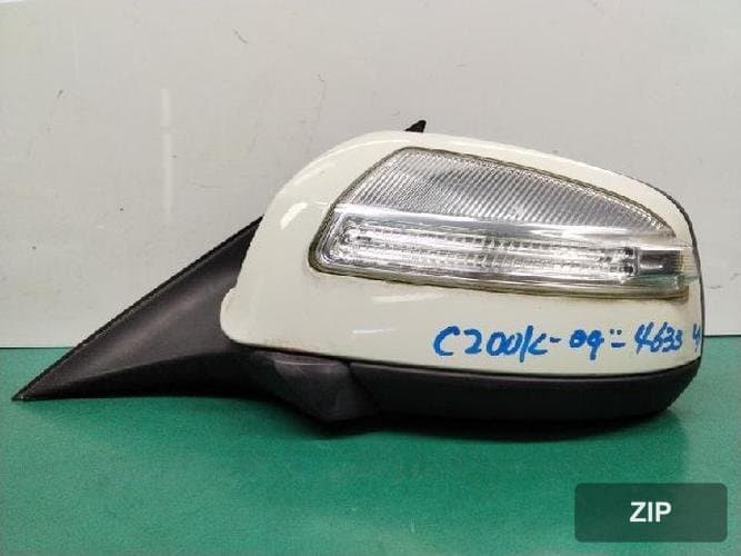 Mercedes-Benz C-класс W204 2009 — боковое зеркало левое