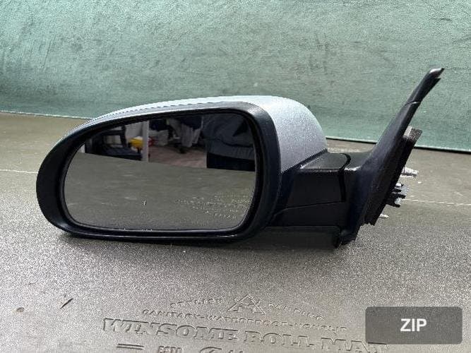 KG Mobility Korando 2013 — боковое зеркало левое