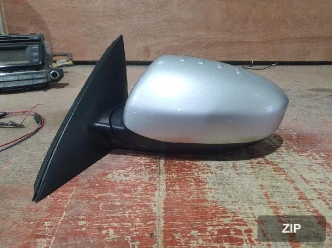 Kia K5 2010 — боковое зеркало левое 87610-2T010