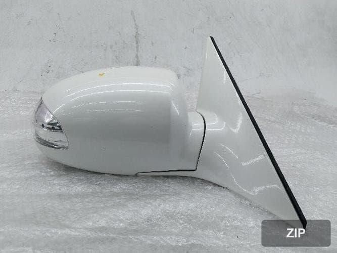 Kia Opirus 2009 — боковое зеркало правое