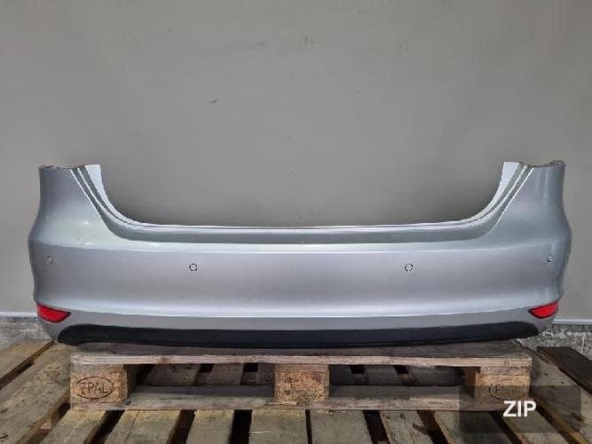 Volkswagen Jetta 2014 — задний бампер
