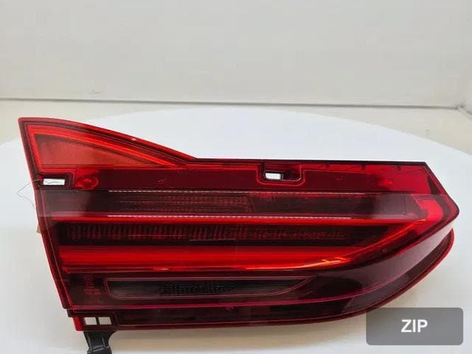 BMW 7 Series 2017 — фонарь задний внутренний левый 7342967 2