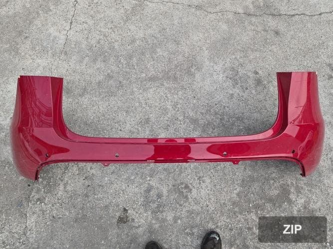 Tesla Model Y 2021 — задний бампер 148799500B