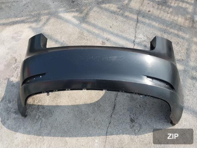 Tesla Model 3 2023 — бампер задний 110890500D