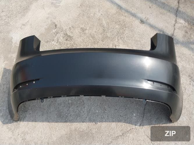 Tesla Model 3 2022 — бампер задний 110890500D