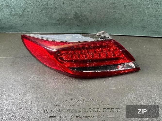 Hyundai Grandeur 2010 — комбинированный задний фонарь левый (водительский)