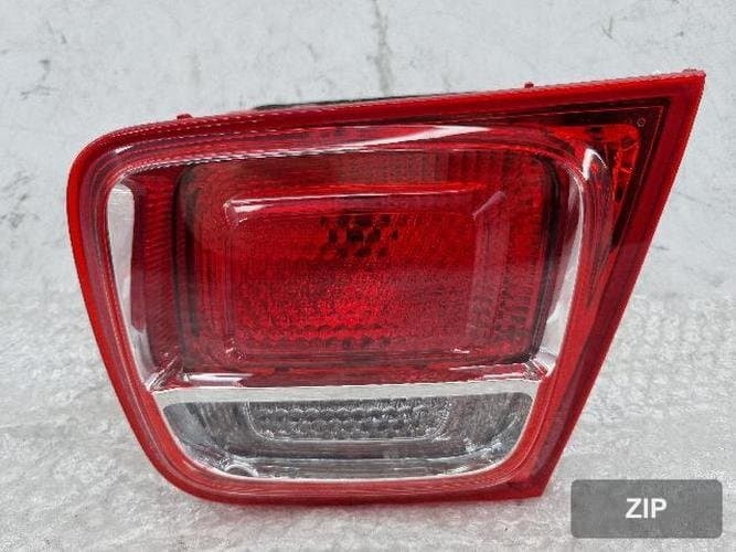 GM Daewoo Malibu 2015 — задний фонарь (багажник) правый 23452384