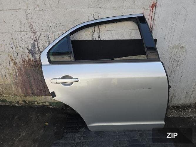 Ford Escape 2012 — дверь задняя правая