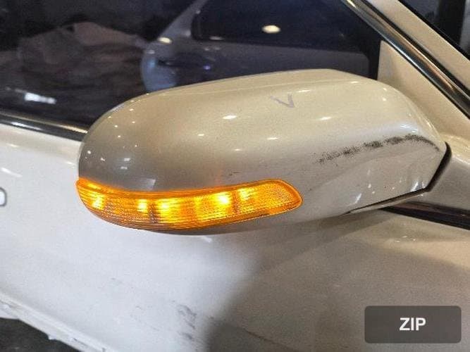 Hyundai Equus 2004 — боковое зеркало правое