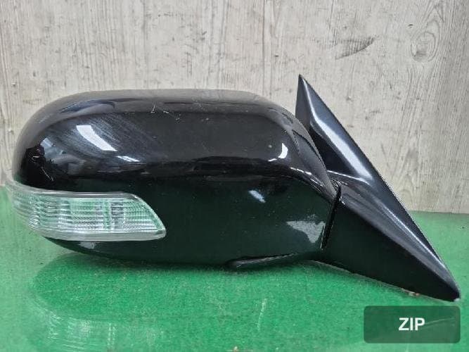 Hyundai Equus 2005 — боковое зеркало правое