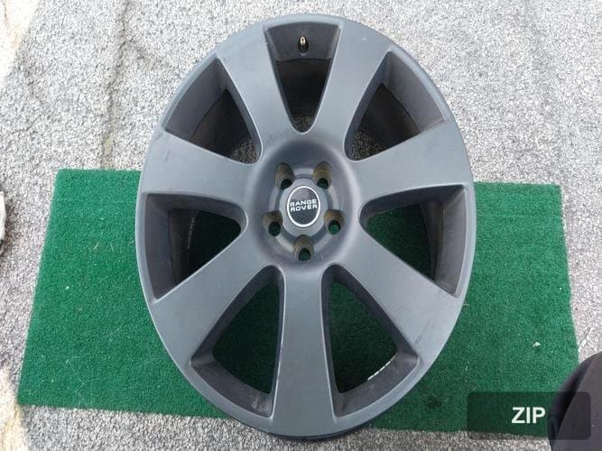 Land Rover Range Rover 2015 — алюминиевый диск CK521007JA