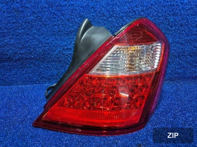 Renault SM7 2010 — фонарь задний правый (комбинированный)