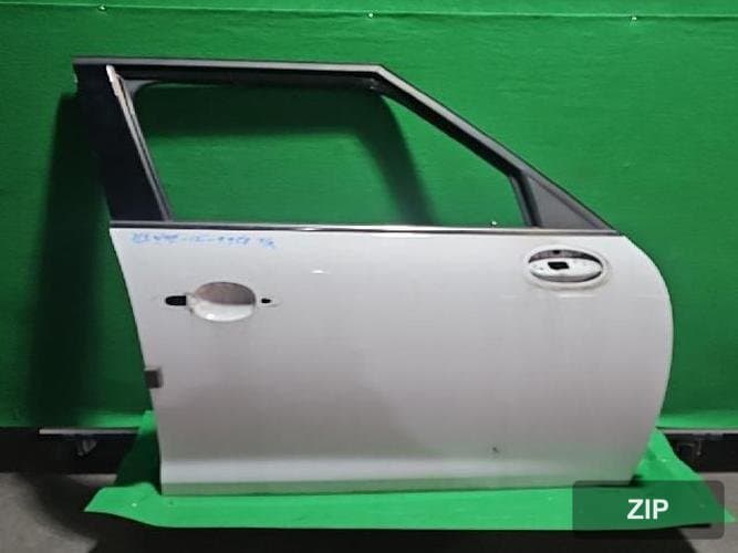 Mini Countryman 2012 — передняя дверь правая 9805928