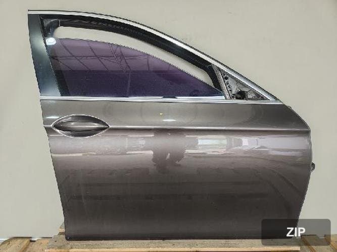 BMW 5 серия 2013 — дверь передняя правая