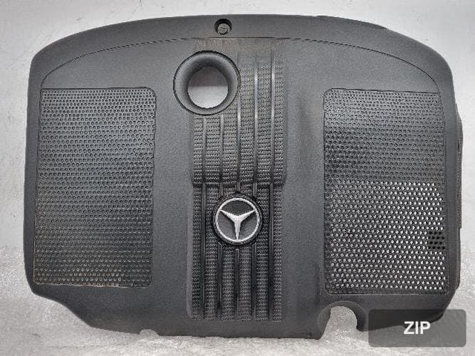 Mercedes-Benz E-Class 2014 крышка двигателя A6510102767