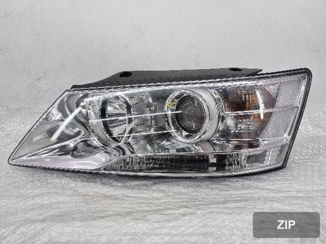 Hyundai Sonata 2010 — фара головного света левая (LH)