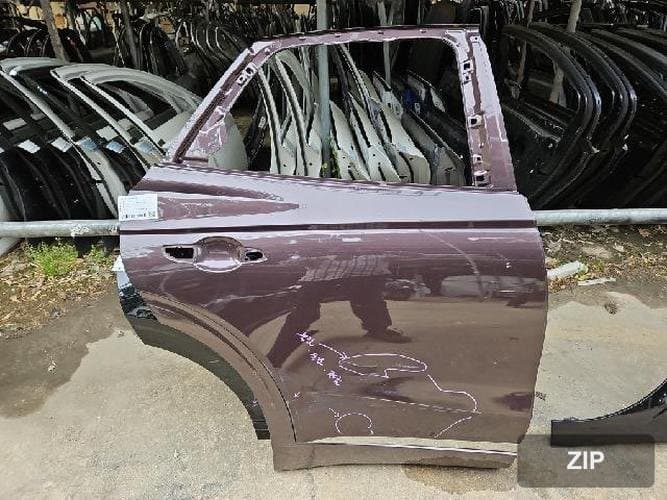 Genesis GV70 2022 — дверь задняя правая