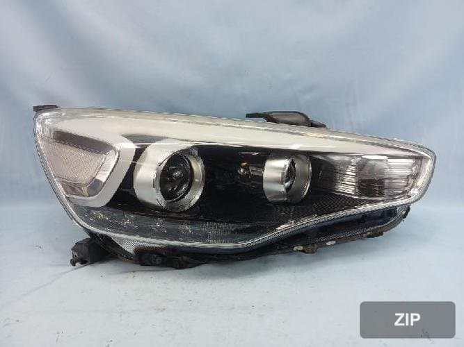 Kia K7 2015 — фара правая