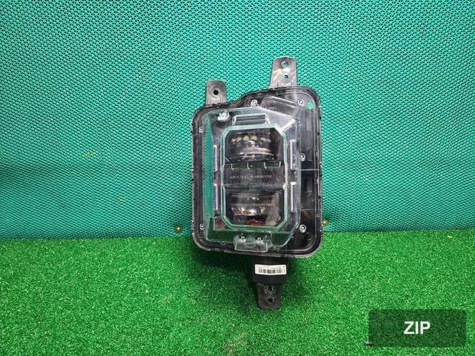 KG Mobility Musso EV 2025 — фара правая 8310244000