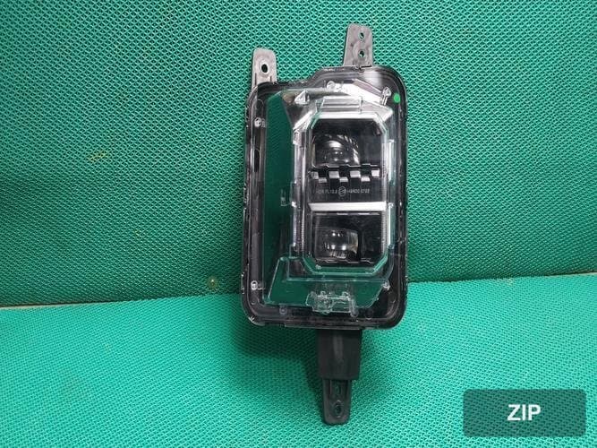 KG Mobility Musso EV 2025 — фара правая в сборе 8310244000