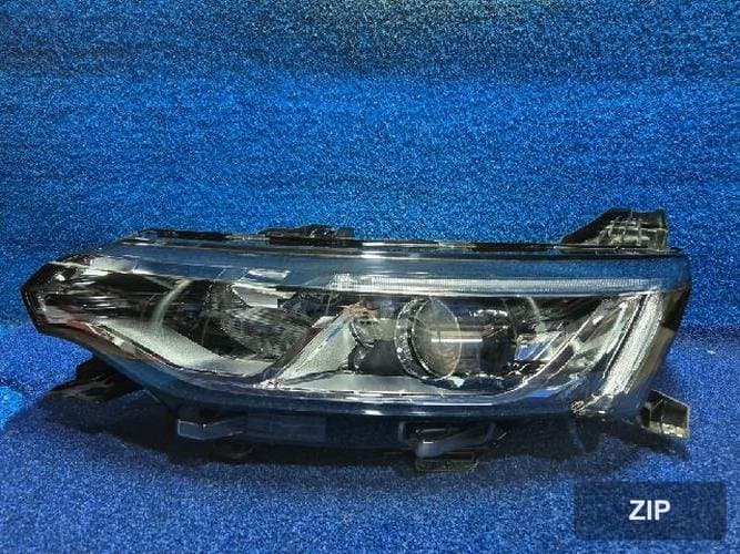 Renault SM6 2018 — фара передняя левая 260609307R
