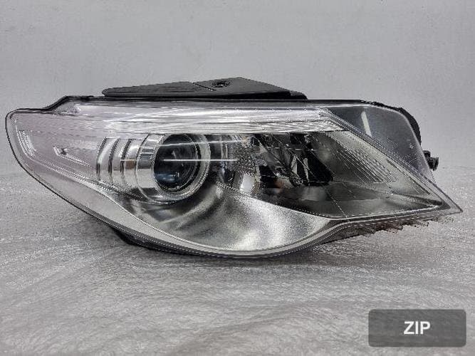 Volkswagen CC 2011 — фара правая (HID) 3C8 941 754 C