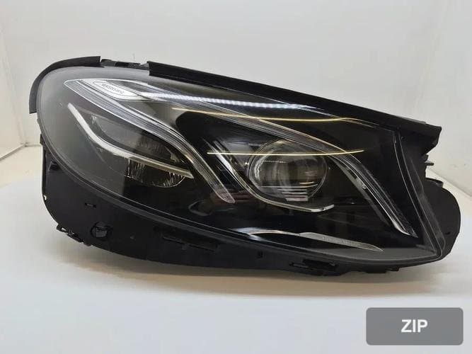 Mercedes-Benz E-класс 2017 — фара правая A2139061804