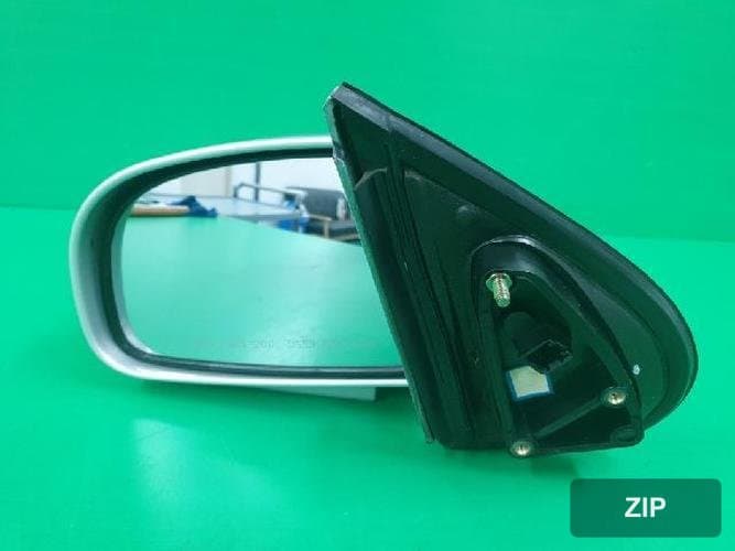Hyundai Santa Fe 2002 — зеркало боковое левое 87610 26110 3