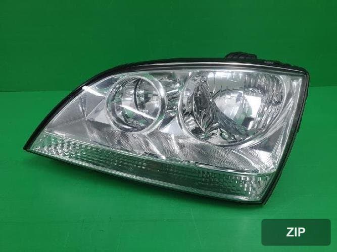 Kia Sorento 2005 — фара левая 921013E000