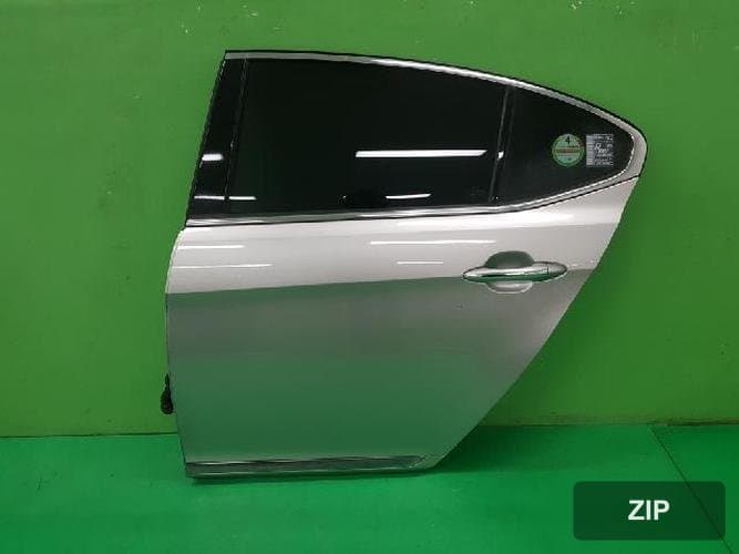 Kia K7 2013 — дверь задняя левая 770033R100