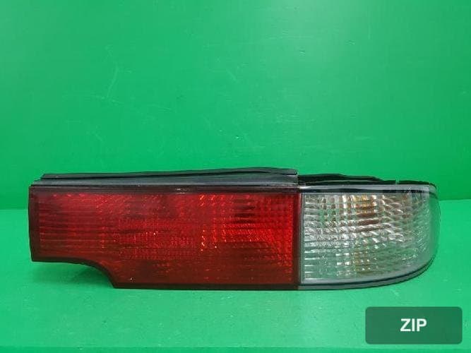 Hyundai Dynasty 2000 — комбинированный фонарь задний правый (сторона пассажира) 92402 37710