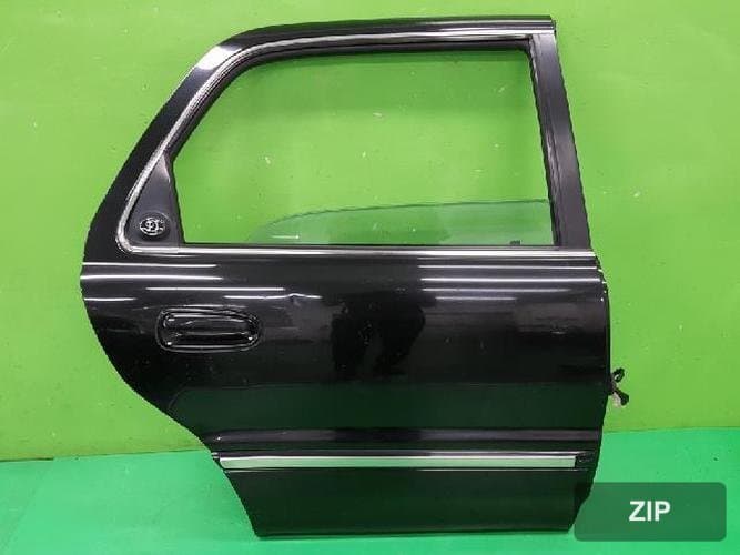 Hyundai Dynasty 2004 — дверь задняя правая